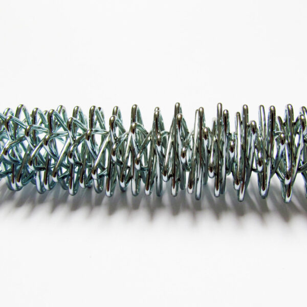 Wałeczek sprężynowy do masażu dłoni - duży srebrny